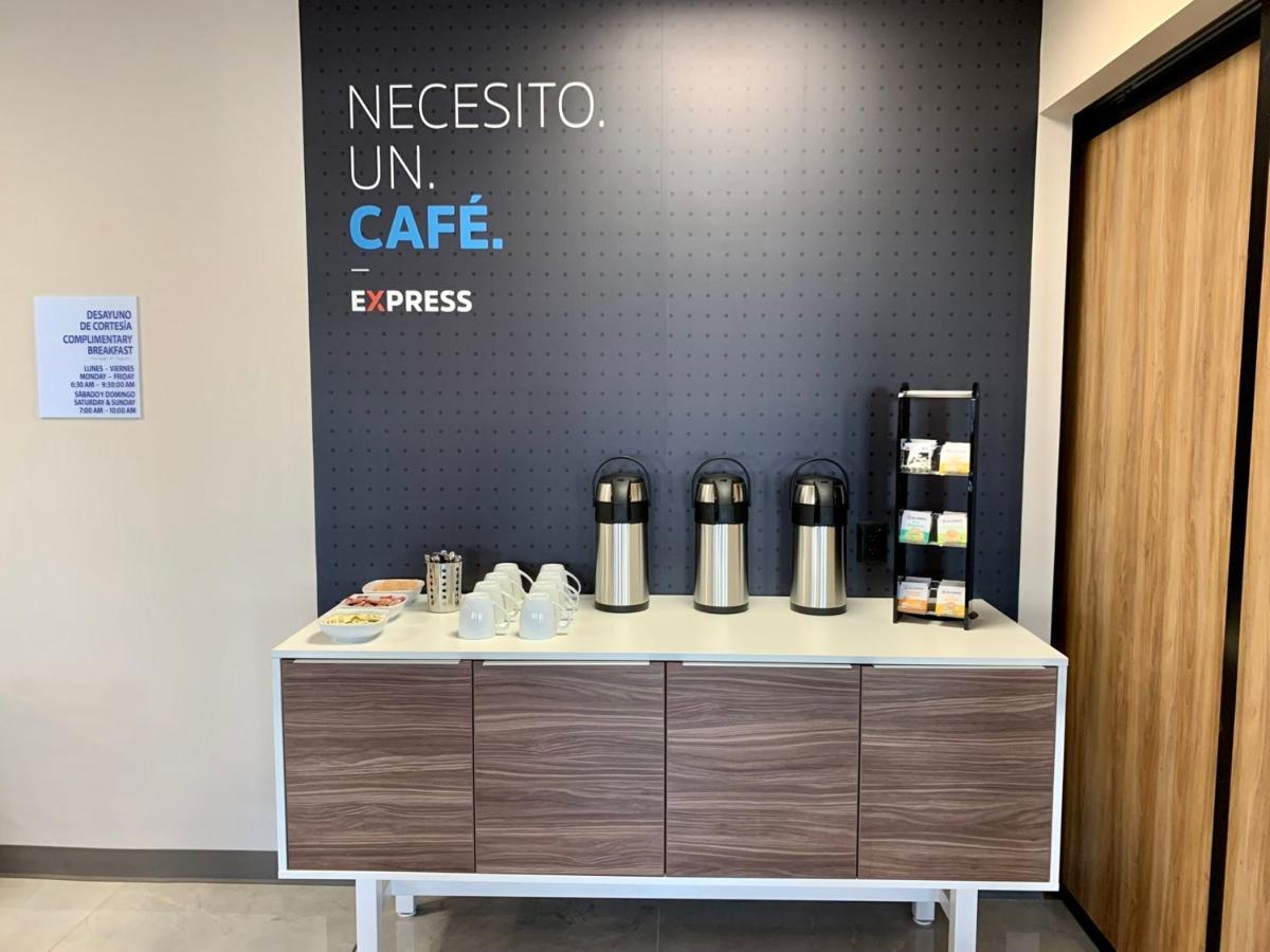 Holiday Inn Express - Guadalajara Vallarta Poniente By Ihg Zapopan Εξωτερικό φωτογραφία