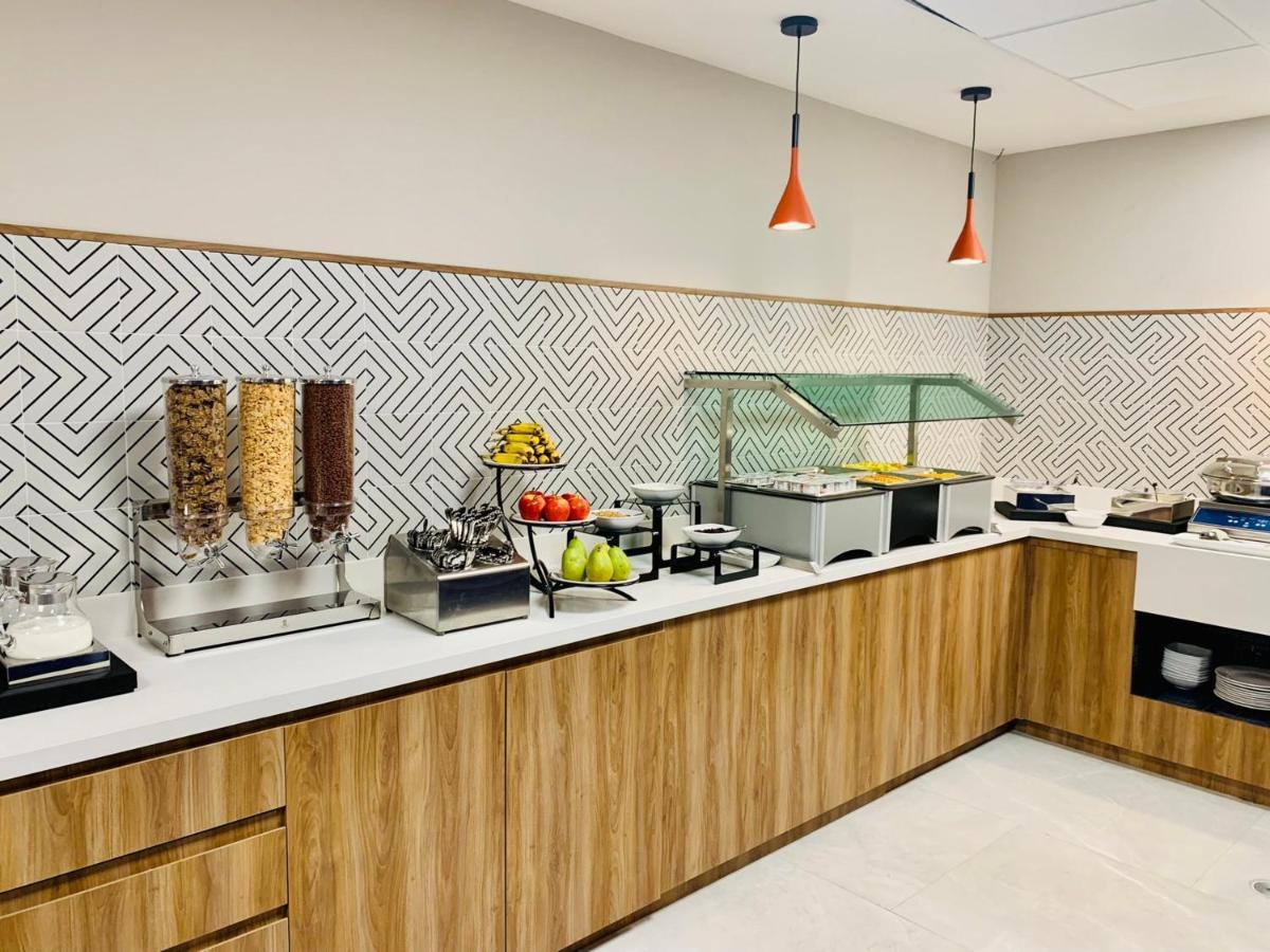 Holiday Inn Express - Guadalajara Vallarta Poniente By Ihg Zapopan Εξωτερικό φωτογραφία
