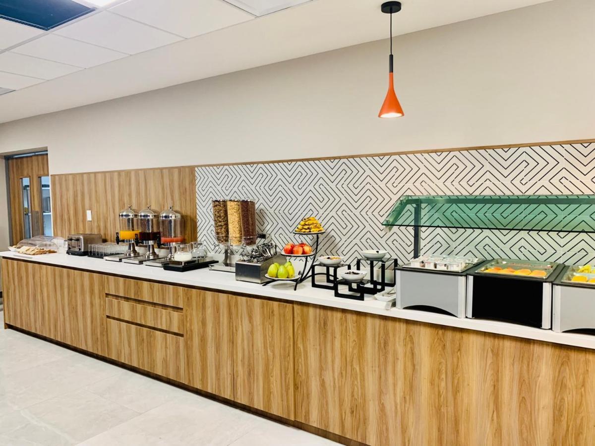 Holiday Inn Express - Guadalajara Vallarta Poniente By Ihg Zapopan Εξωτερικό φωτογραφία